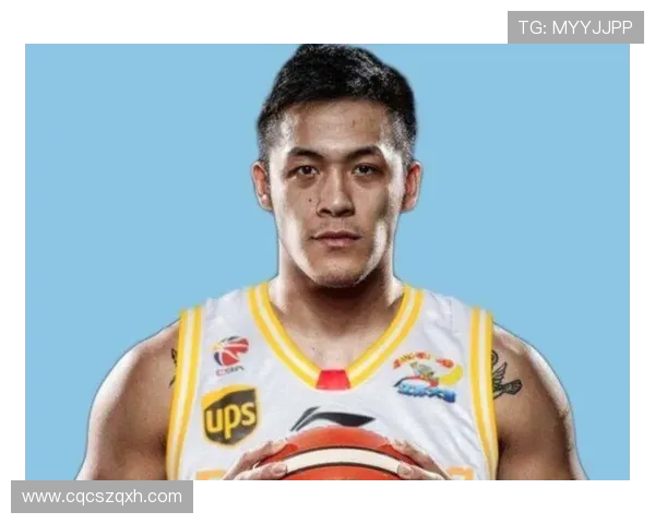 酒驾拒检后复出！前 CBA 榜眼周仪翔加盟 SBL 基隆黑鸢